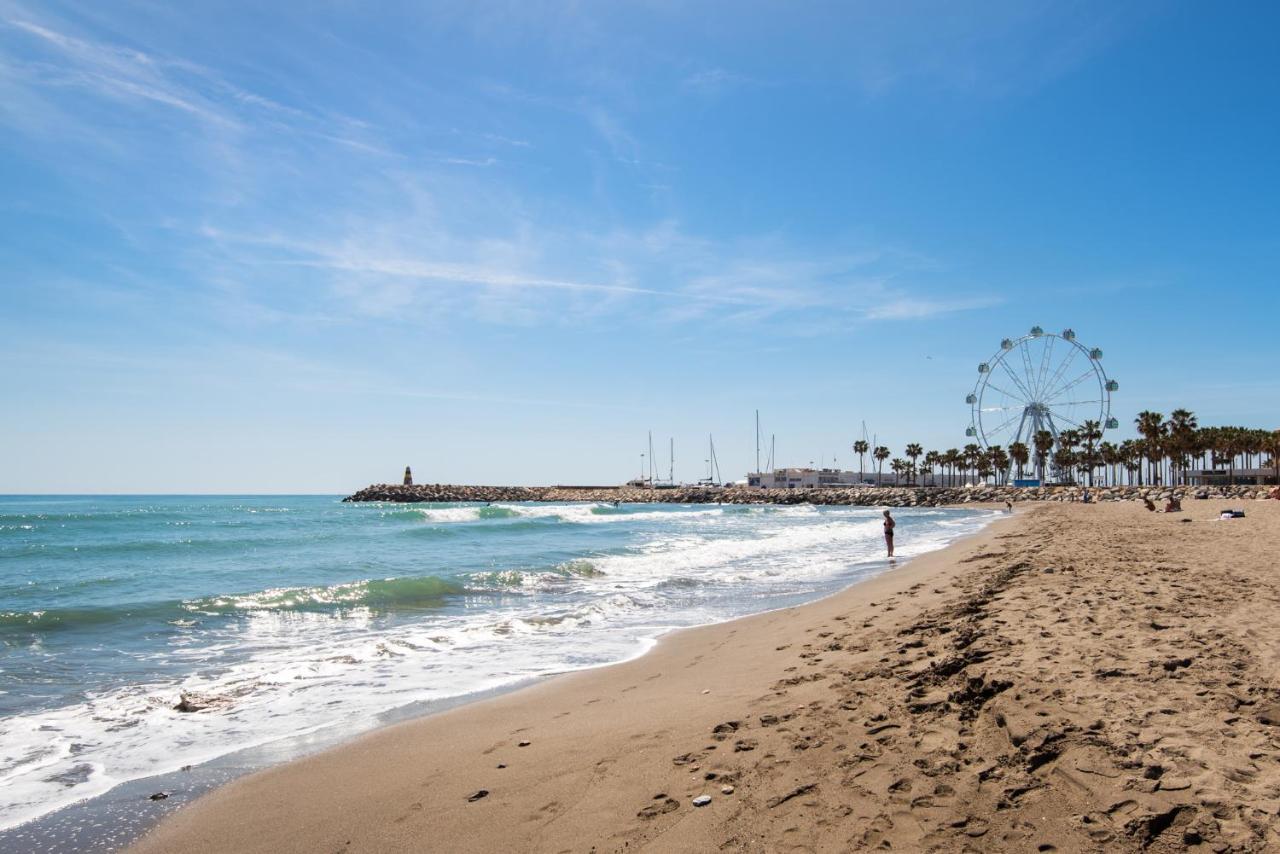 Aloha Puerto Private Apartment 1St Line Carihuela Beach Торремолінос Екстер'єр фото