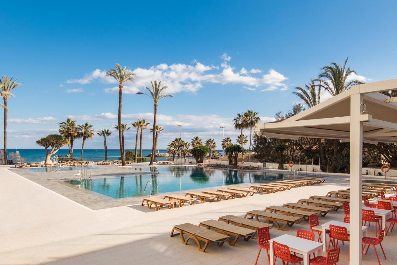 Aloha Puerto Private Apartment 1St Line Carihuela Beach Торремолінос Екстер'єр фото