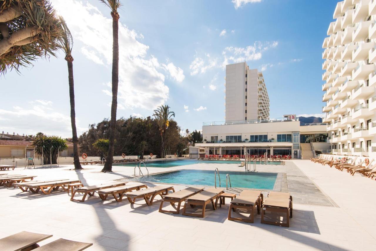 Aloha Puerto Private Apartment 1St Line Carihuela Beach Торремолінос Екстер'єр фото